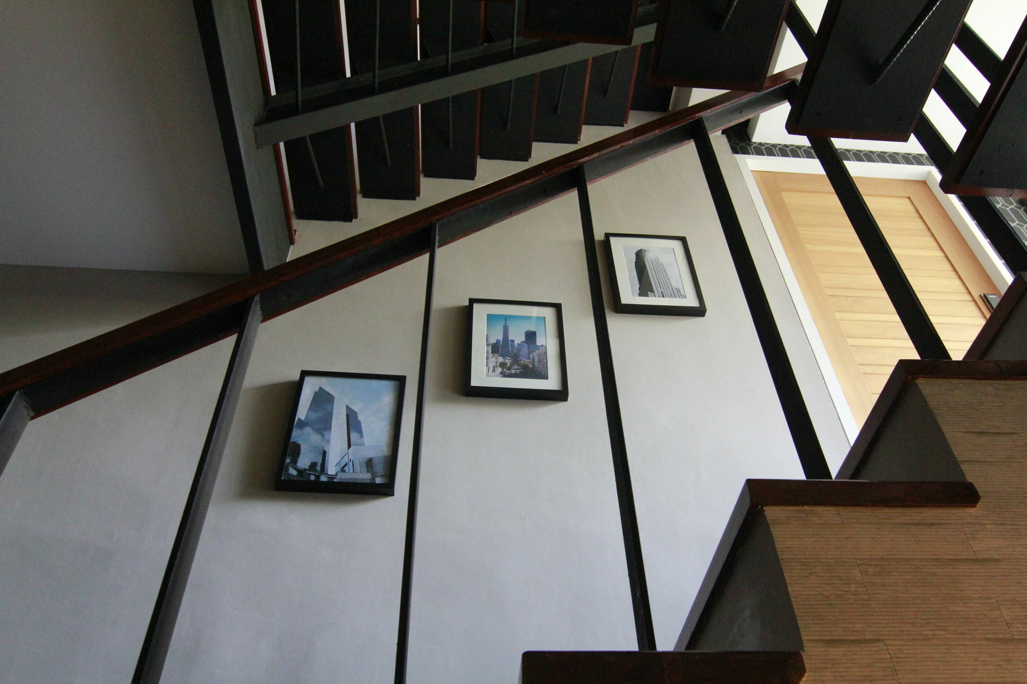 S Bloc Saladaeng Bed & Breakfast Bangkok Exterior photo