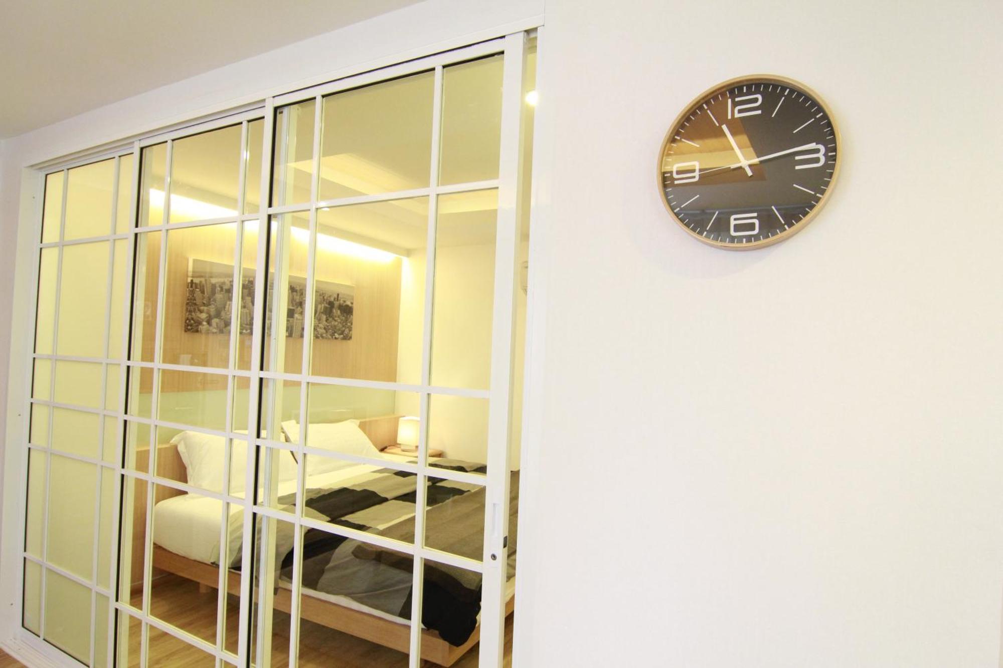S Bloc Saladaeng Bed & Breakfast Bangkok Exterior photo